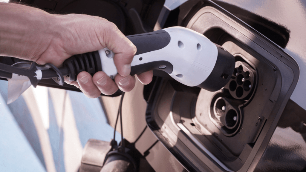 Cómo cuidar la batería de tu vehículo eléctrico